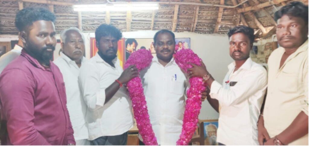 கிள்ளை பேரூராட்சி மன்றத்தை திமுக கைப்பற்ற காரணமாக இருந்த அனைவருக்கும் கிள்ளை பேரூர் கழகத்தின் சார்பில் நன்றி!